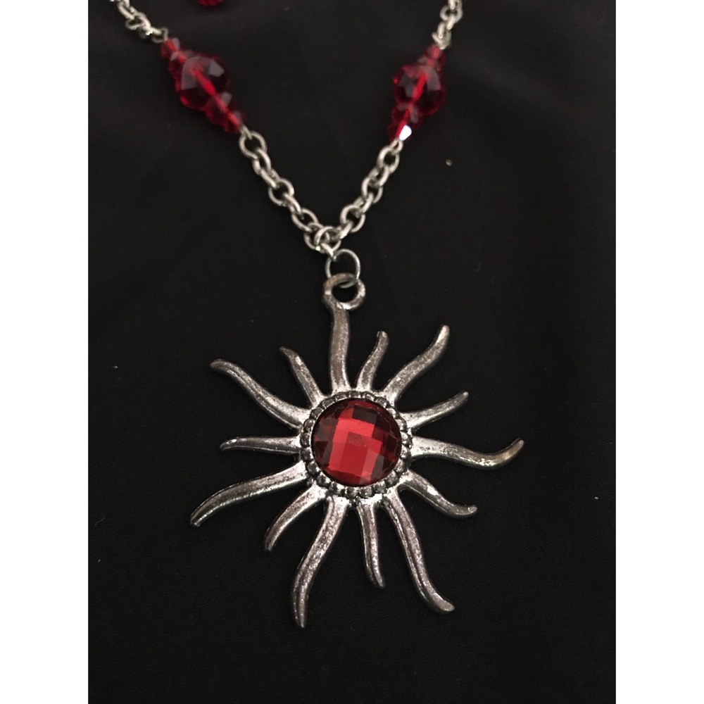 Red Sunshine necklace & earring set.